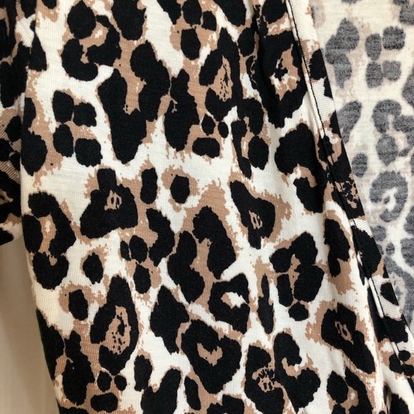 Leopard Plunge Bodysuit - Picture 3 of 3